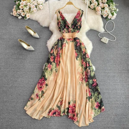 Chic V-neck Flowy Floral Dress