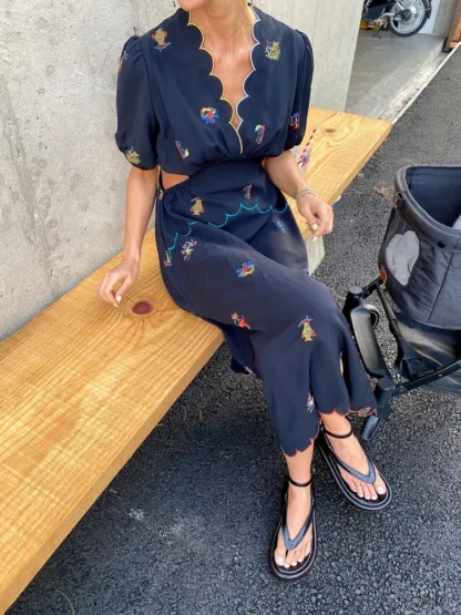 V-neck Waist Cutout Floral Dress