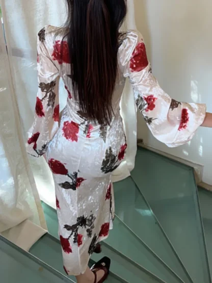 Chic Elegant Floral Dress - Image 4