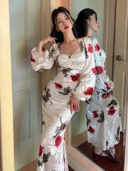 Chic Elegant Floral Dress - Image 3
