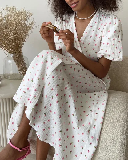 V-neck Wrap Floral Dress - Image 7