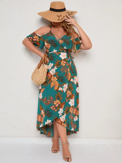 Cold-shoulder Plus Size Floral Dress - Image 4