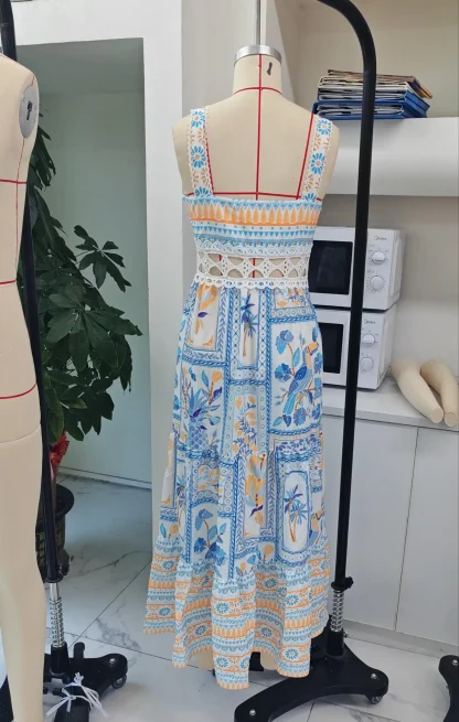 Square Neck Sleeveless Floral Dress - Image 4