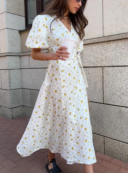 V-neck Wrap Floral Dress - Image 3